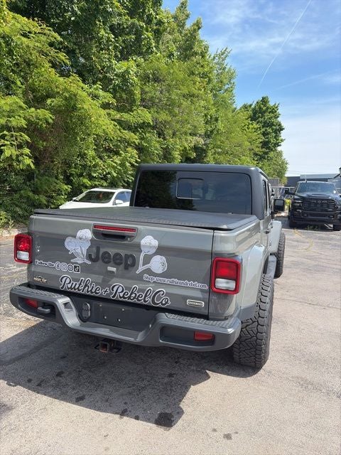 2021 Jeep Gladiator Overland