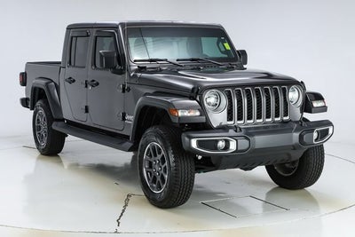 2023 Jeep Gladiator Overland