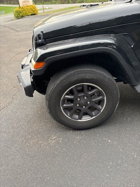 2023 Jeep Gladiator Overland