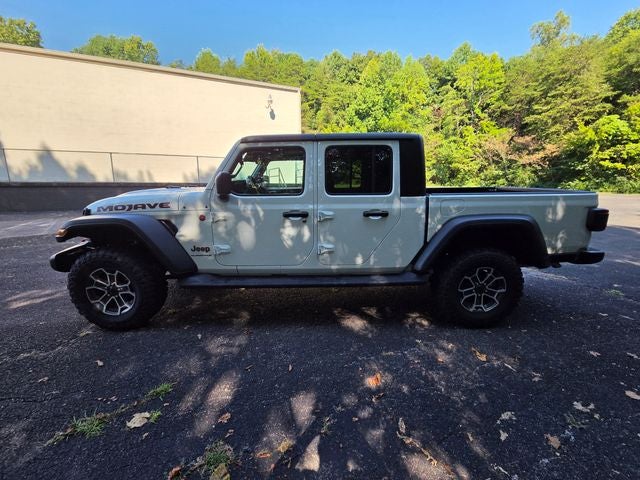 2024 Jeep Gladiator Mojave