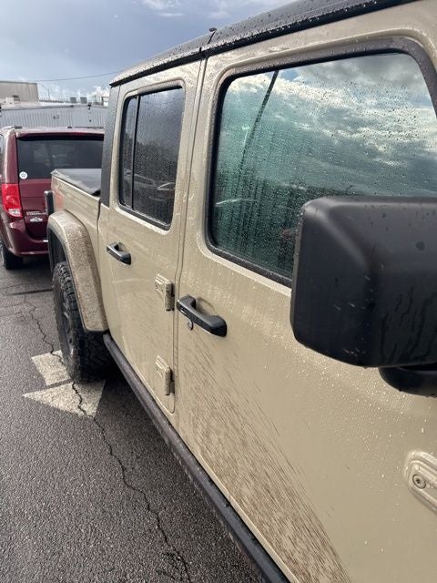 2022 Jeep Gladiator Mojave