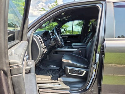 2022 RAM 1500 Laramie BLACK WIDOW