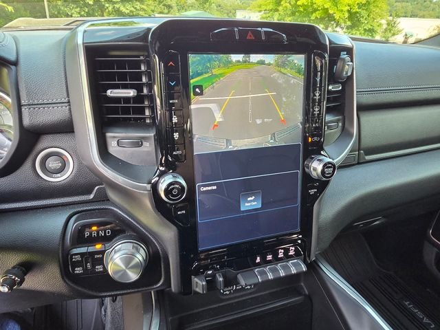 2022 RAM 1500 Laramie BLACK WIDOW