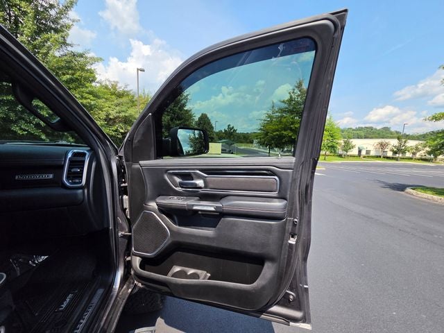 2022 RAM 1500 Laramie BLACK WIDOW