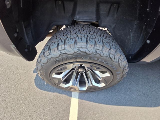 2022 RAM 1500 Laramie BLACK WIDOW