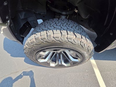 2022 RAM 1500 Laramie BLACK WIDOW