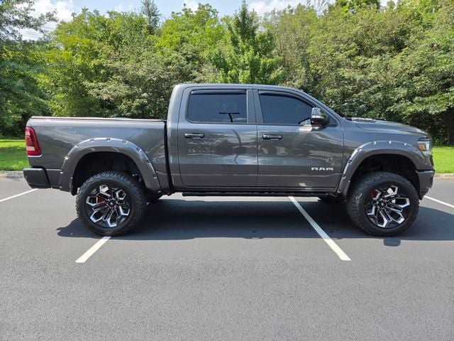 2022 RAM 1500 Laramie BLACK WIDOW