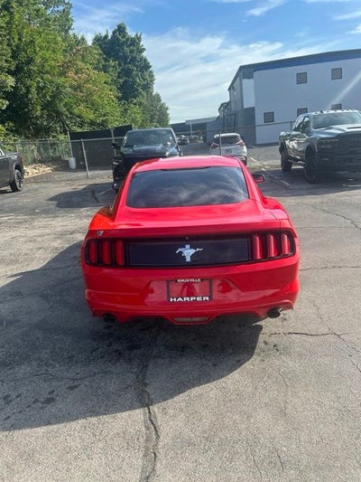 2017 Ford Mustang V6