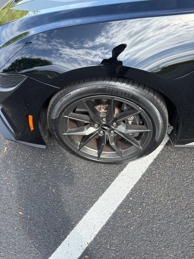 2024 Ford Mustang Dark Horse