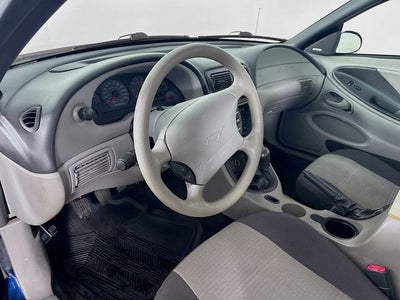 2002 Ford Mustang V6