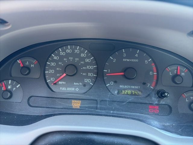 2002 Ford Mustang V6