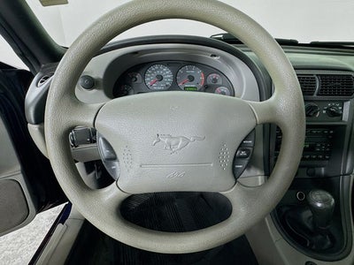 2002 Ford Mustang V6