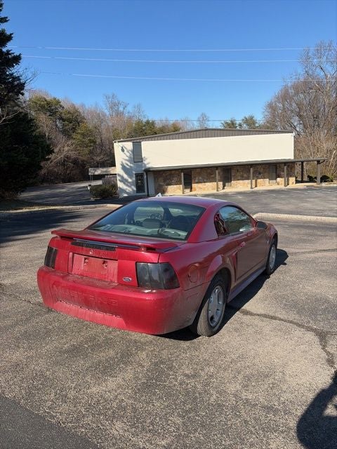 2002 Ford Mustang V6