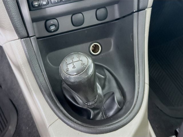 2002 Ford Mustang V6