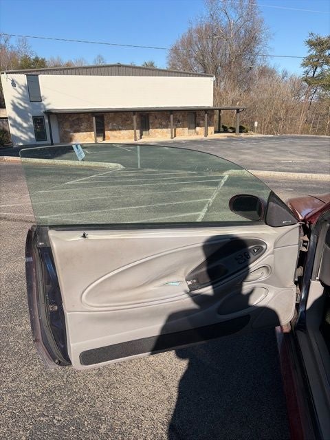 2002 Ford Mustang V6