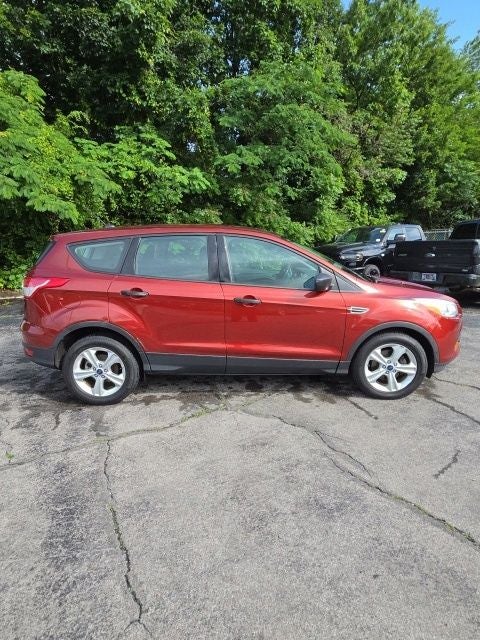 2015 Ford Escape S