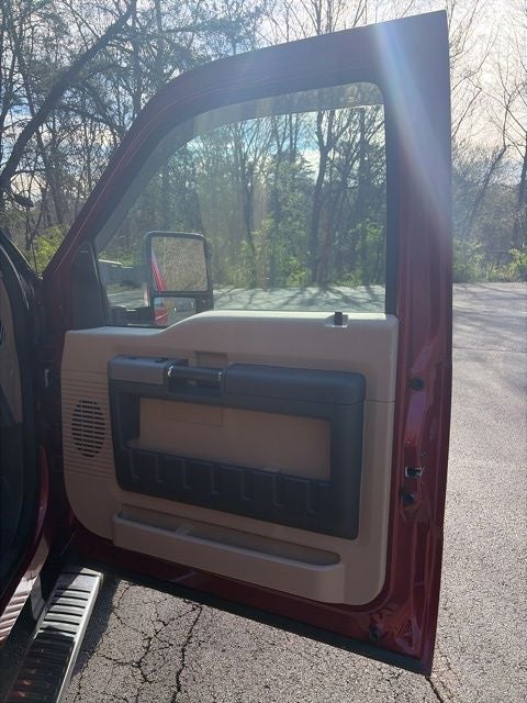 2016 Ford F-350SD Lariat DRW