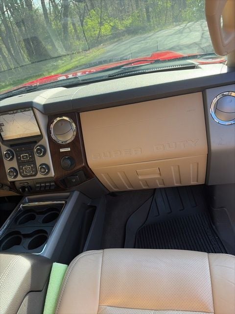 2016 Ford F-350SD Lariat DRW