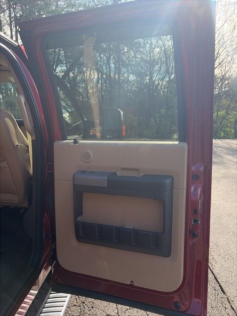 2016 Ford F-350SD Lariat DRW