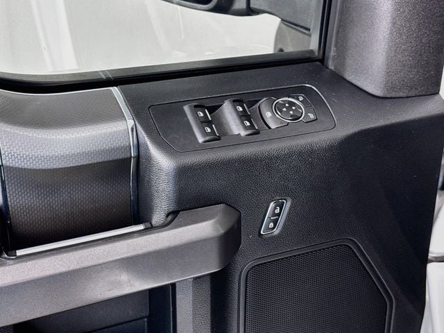 2015 Ford F-150 XLT FX4