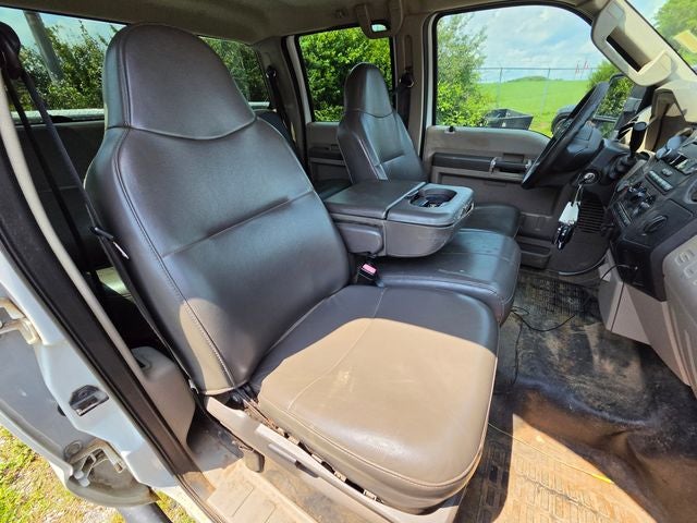 2009 Ford F-350SD Base