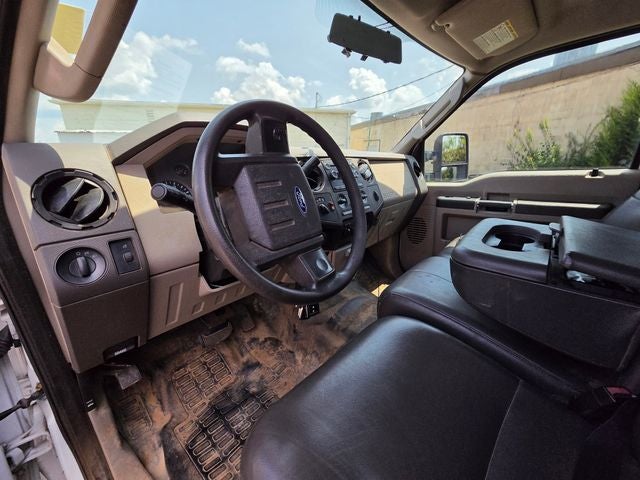 2009 Ford F-350SD Base
