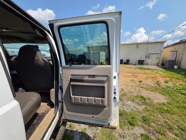 2009 Ford F-350SD Base