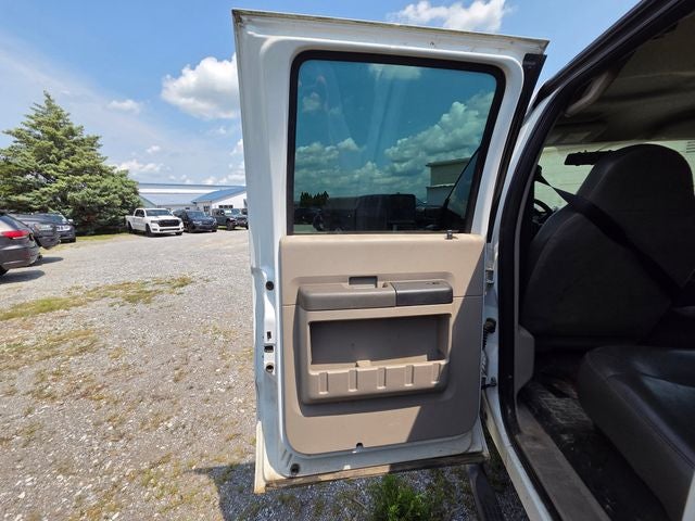 2009 Ford F-350SD Base