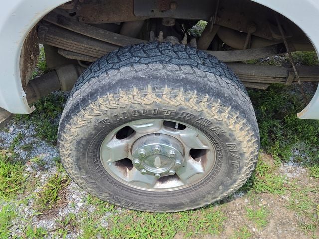 2009 Ford F-350SD Base