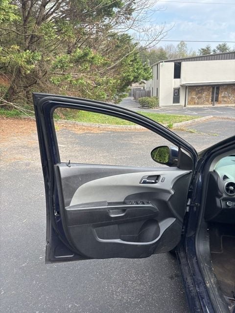 2015 Chevrolet Sonic LT