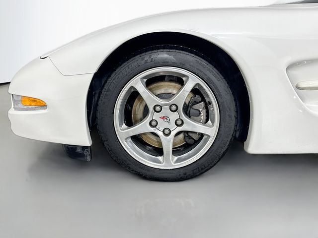 2001 Chevrolet Corvette Base