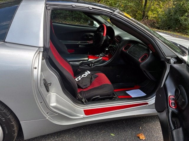 2003 Chevrolet Corvette Base