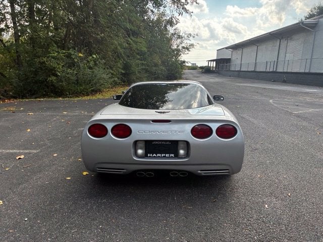 2003 Chevrolet Corvette Base