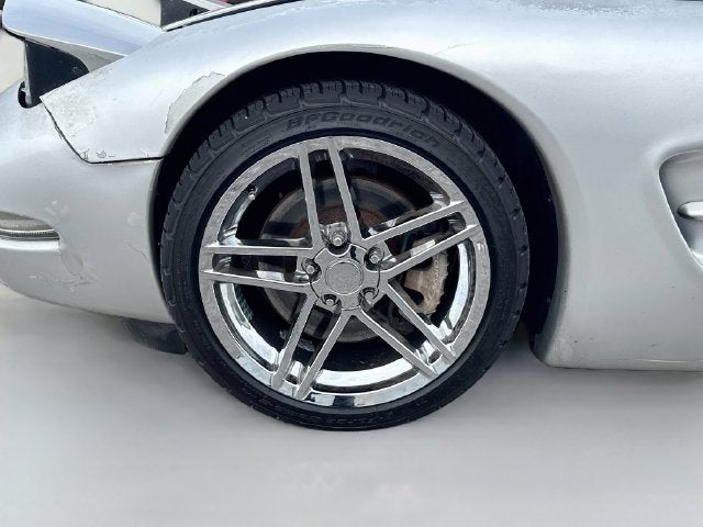 2003 Chevrolet Corvette Base