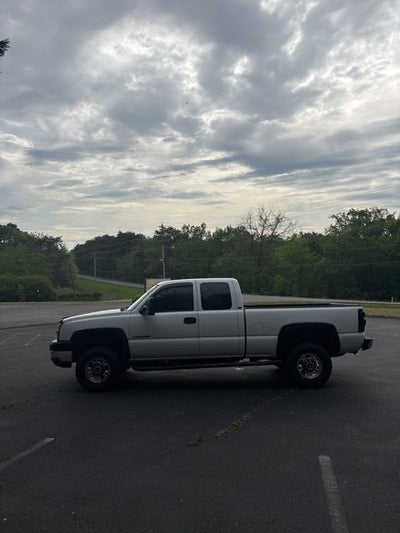 2004 Chevrolet Silverado 2500HD Work Truck