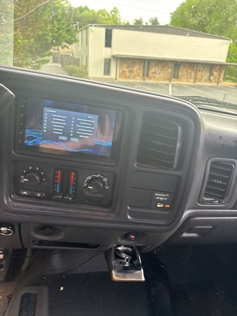 2004 Chevrolet Silverado 2500HD Work Truck