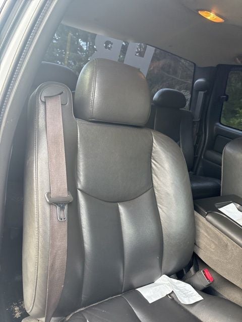 2004 Chevrolet Silverado 2500HD Work Truck