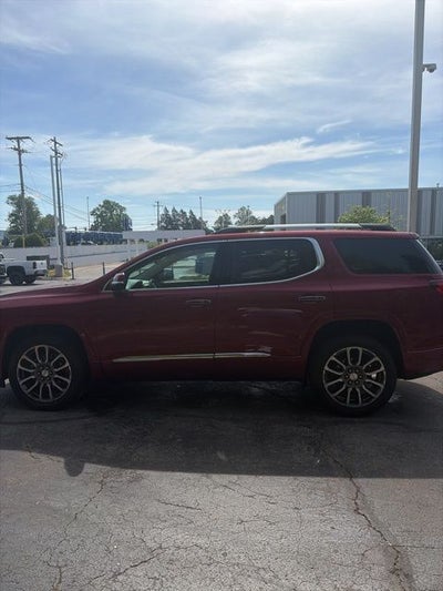 2021 GMC Acadia Denali