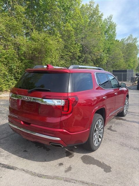 2021 GMC Acadia Denali