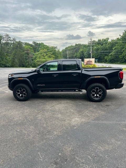 2024 GMC Canyon AT4X