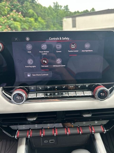 2024 GMC Canyon AT4X