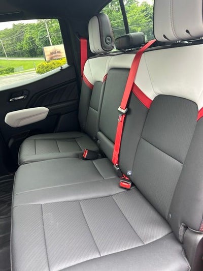 2024 GMC Canyon AT4X