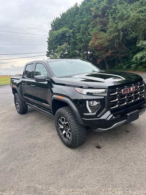 2024 GMC Canyon AT4X