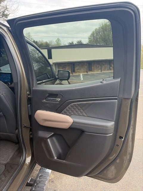 2024 GMC Canyon Denali