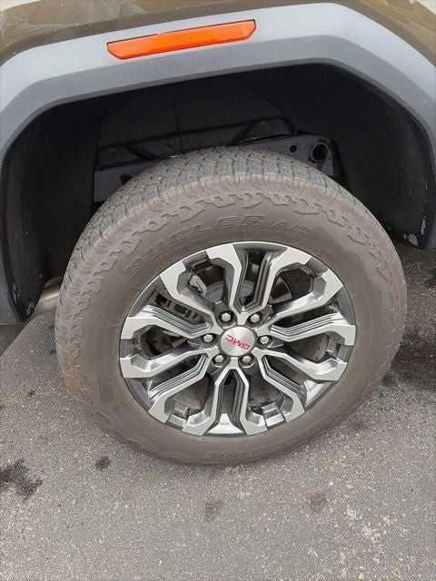 2024 GMC Canyon Denali