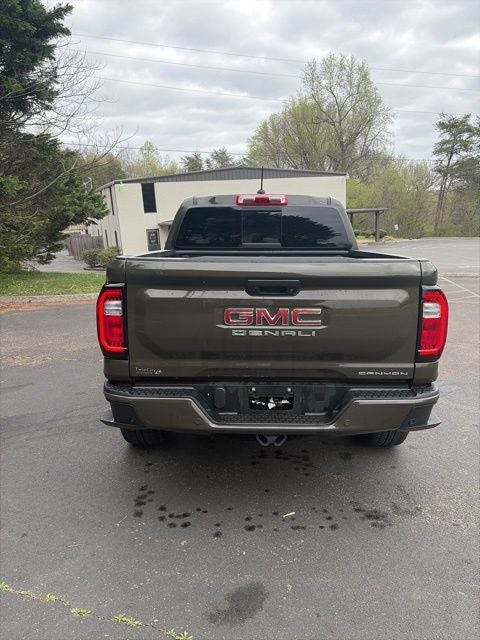 2024 GMC Canyon Denali