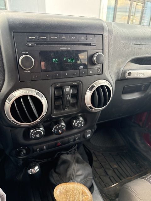 2011 Jeep Wrangler Unlimited Sahara