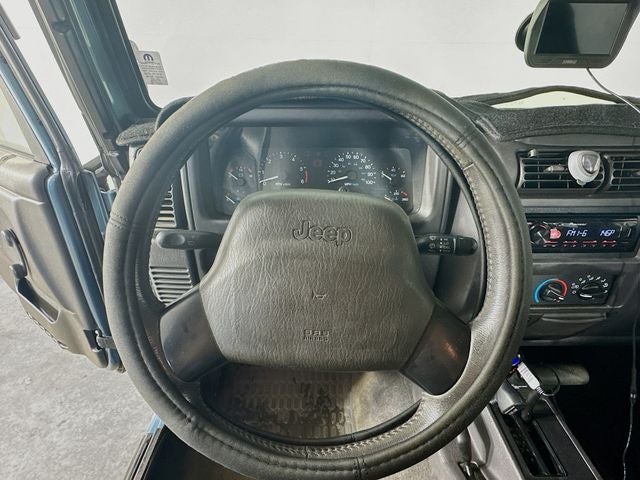 1999 Jeep Wrangler SE