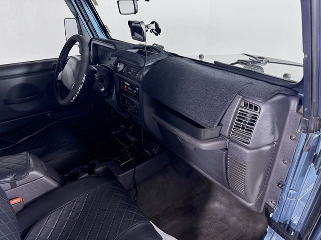 1999 Jeep Wrangler SE