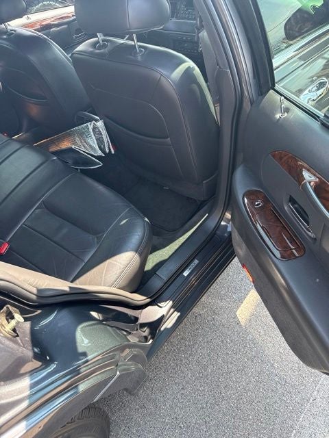 1998 Lincoln Town Car Signature